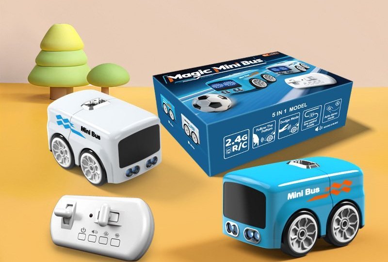 Magic Mini Bus gift box with the bus and remote control