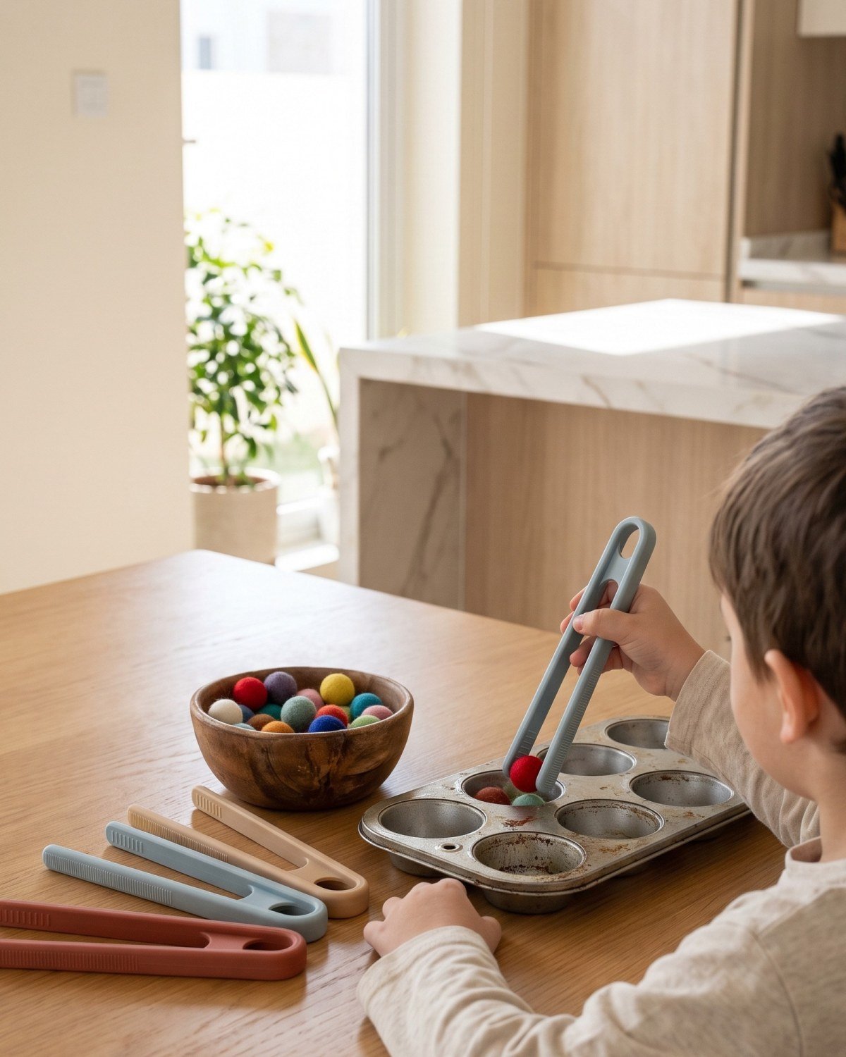 The Silicone Tongs in use at home